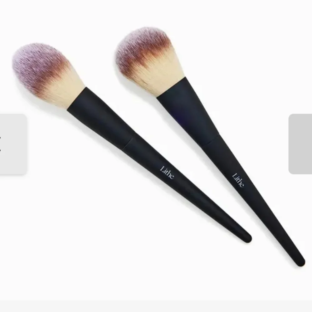 Lithe Essential Face Brush 2 Piece Set Black NEW Powder & Bronzer Brush
